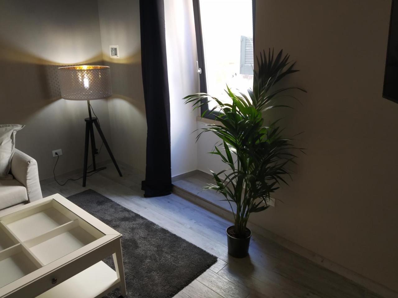 Dimora "I Santi Patroni" Aparthotel Lecce Kültér fotó
