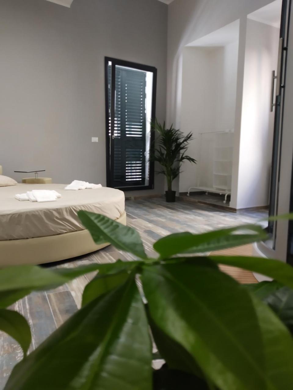 Dimora "I Santi Patroni" Aparthotel Lecce Kültér fotó